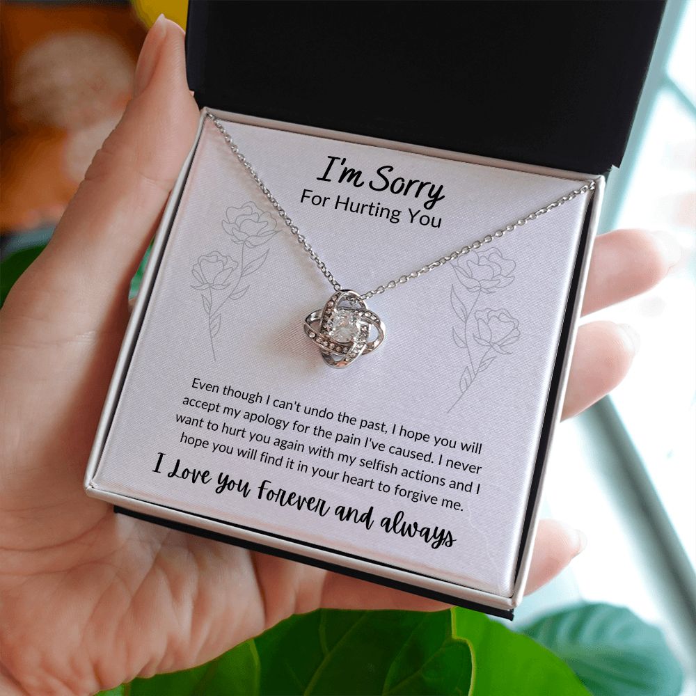I'm Sorry For Hurting You - Love Knot Necklace - Roses